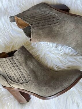 Suede Chelsea Ankle Boots in Taupe - Women Shoes